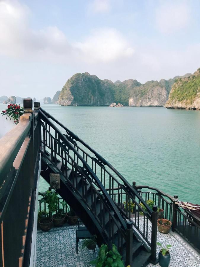 فندق Cozy Boutique Cruise Dong Khe Sau المظهر الخارجي الصورة