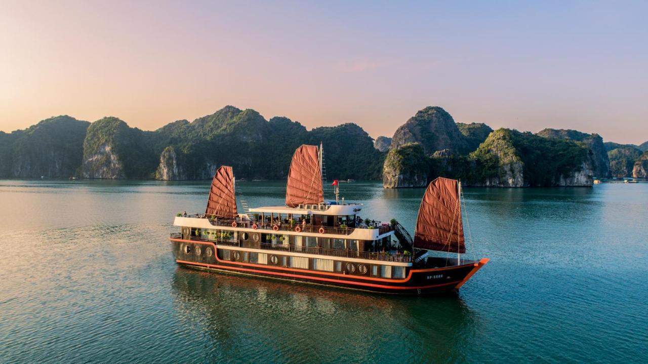 فندق Cozy Boutique Cruise Dong Khe Sau المظهر الخارجي الصورة